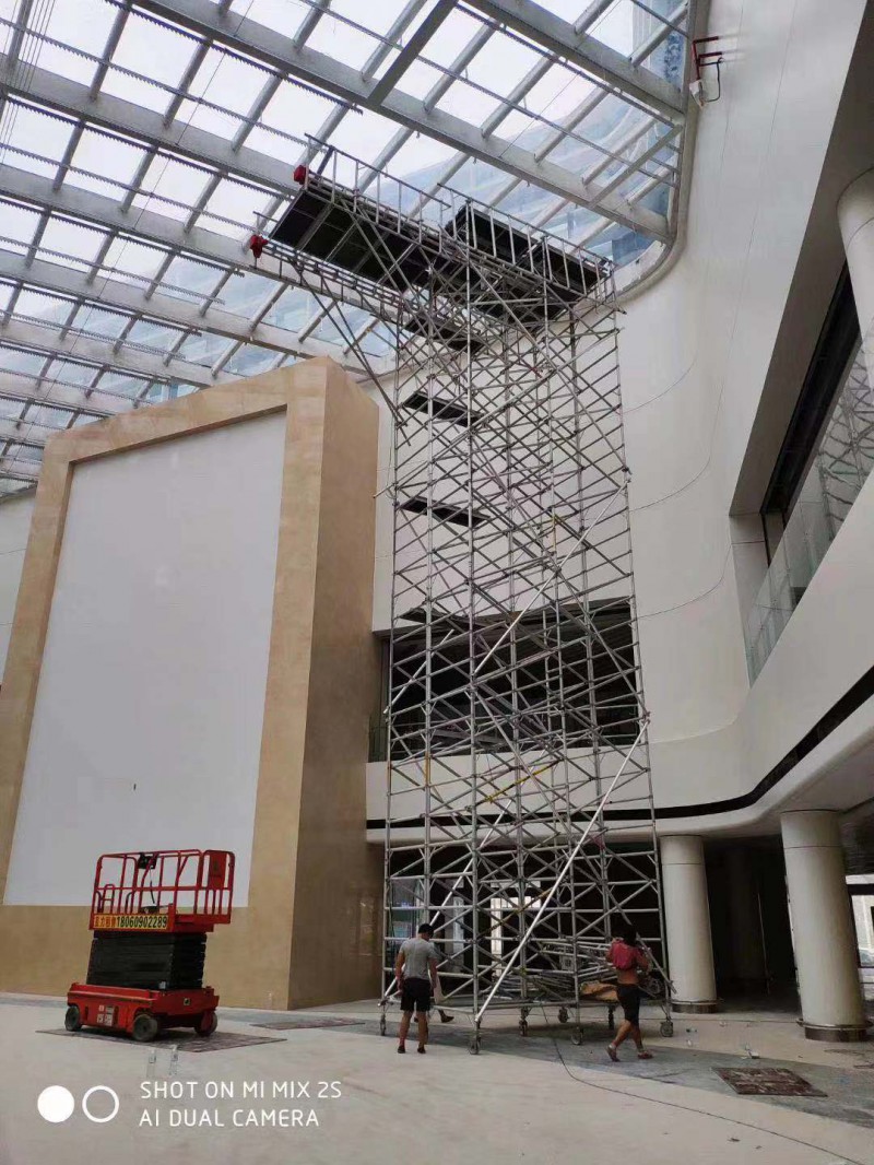 高空作業(yè)腳手架出租，移動(dòng)腳手架直供，鋁合金腳手架租售。