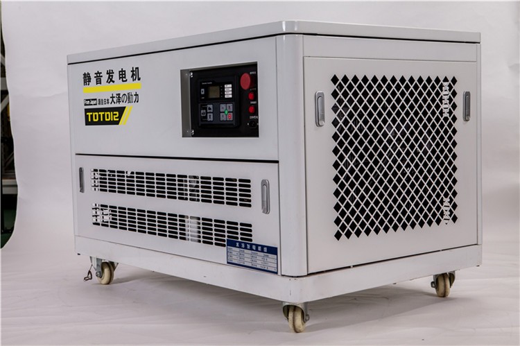 12KW低油耗汽油發(fā)電機(jī)